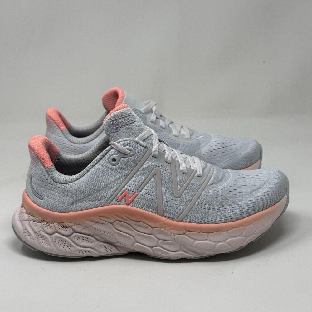 New Balance Fresh Foam More V4 Womens 8.5 Gray Pink Running Shoes NO INSOLES